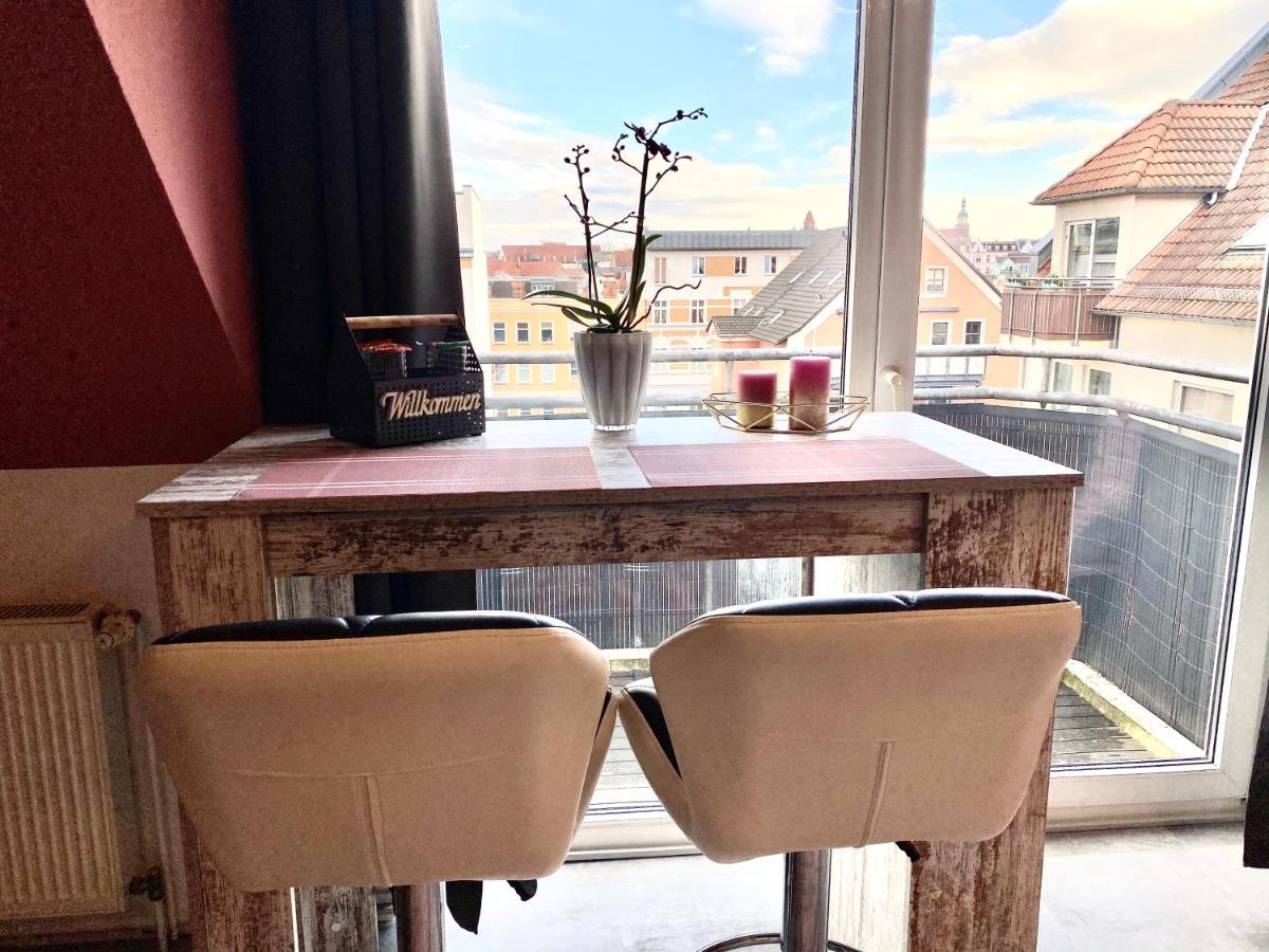 Cottbus-Apartments - Red Apartment I Privat I Wifi I Kueche I Balkon Eksteriør billede