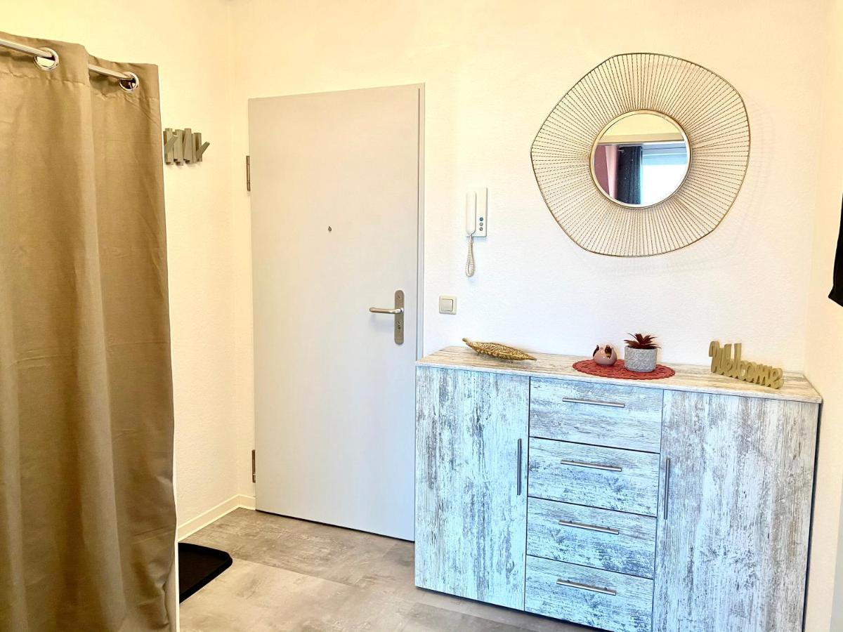 Cottbus-Apartments - Red Apartment I Privat I Wifi I Kueche I Balkon Eksteriør billede